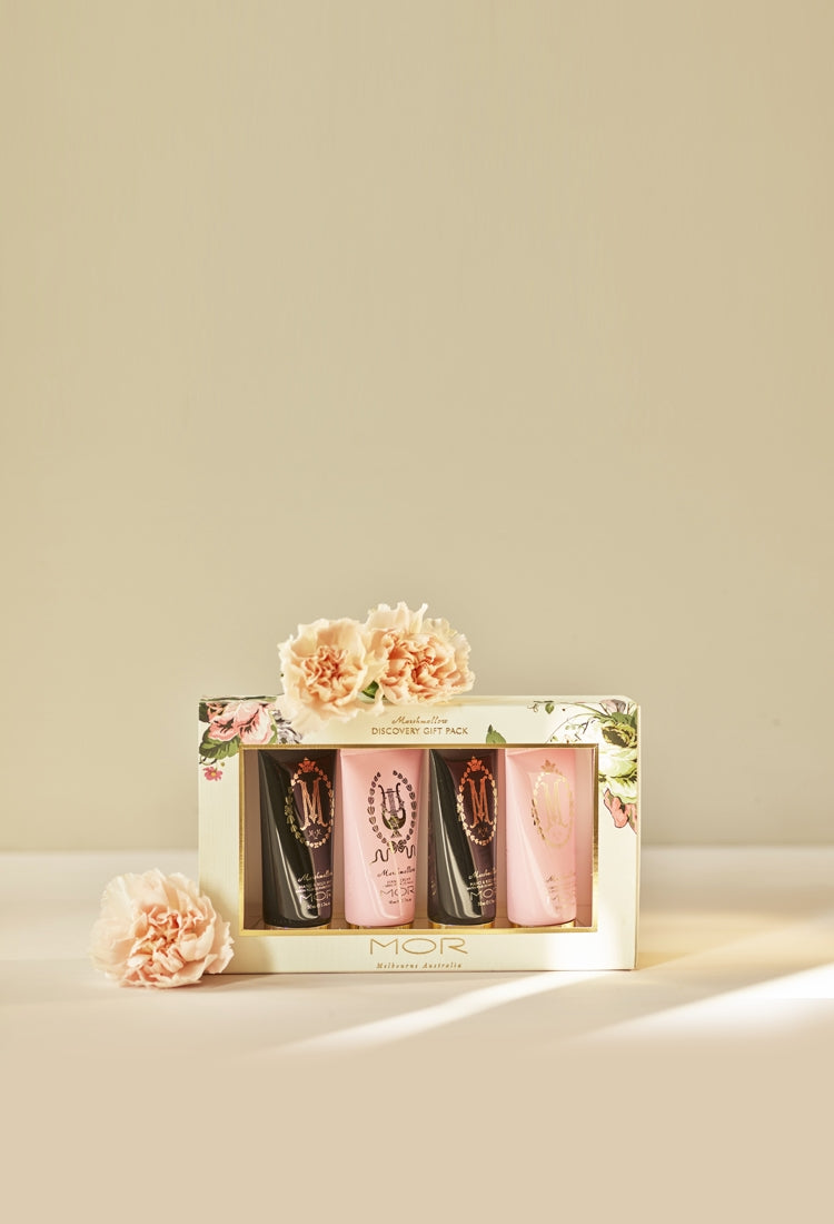 MOR: Indulge in opulent scents, timeless elegance.